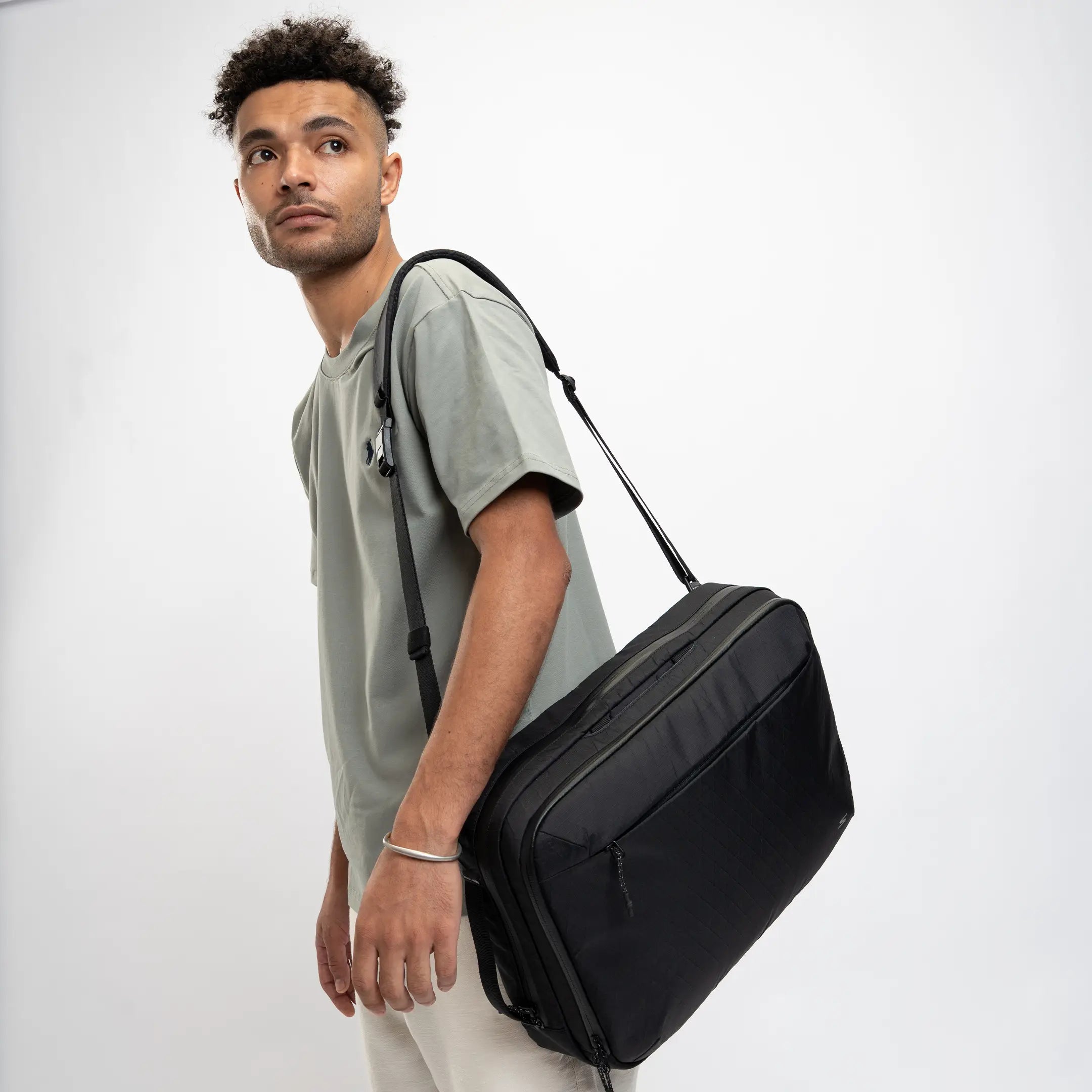 Flexform 3-Way Laptop Bag - Travel Gear For Creators