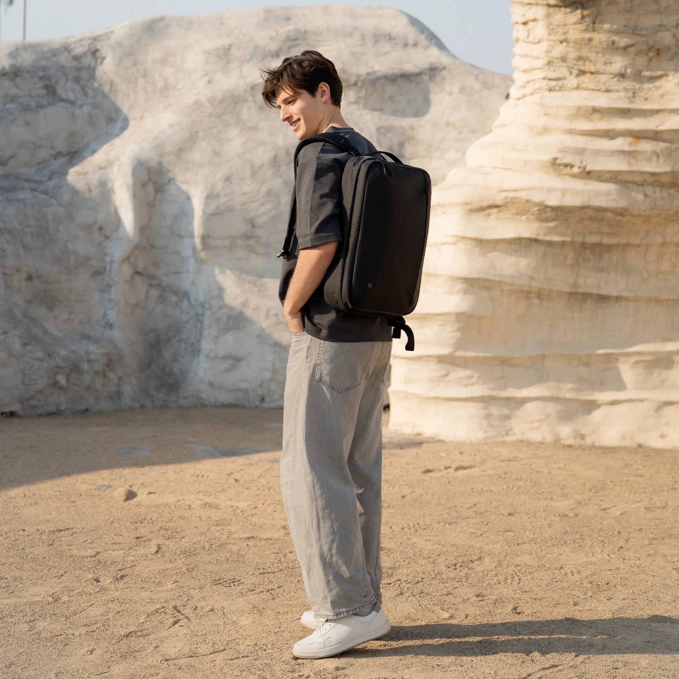 Flexform 3-Way Laptop Bag - Travel Gear For Creators