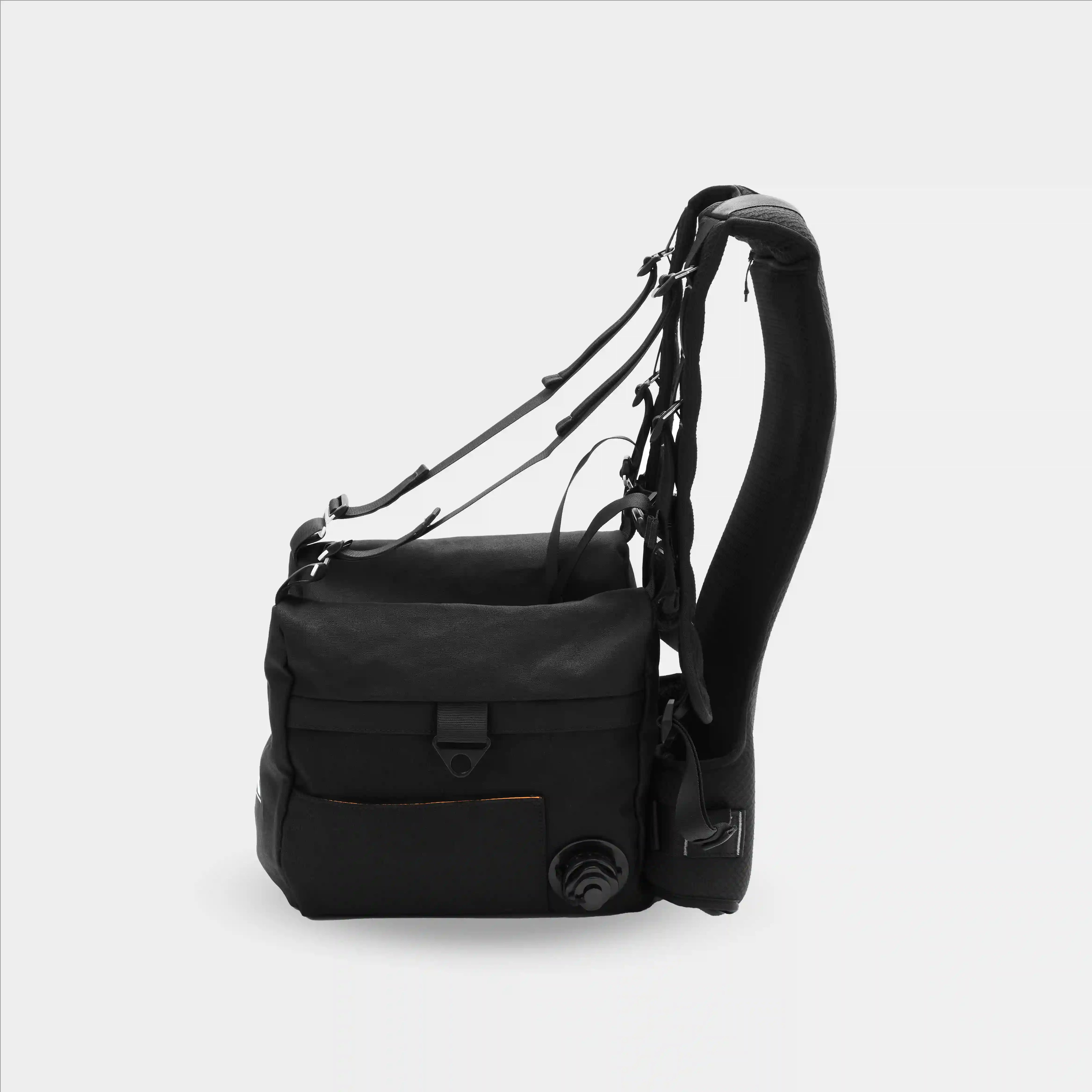 Sakk Camera Saddle Harness – Back Support & Stability for Filmmakers